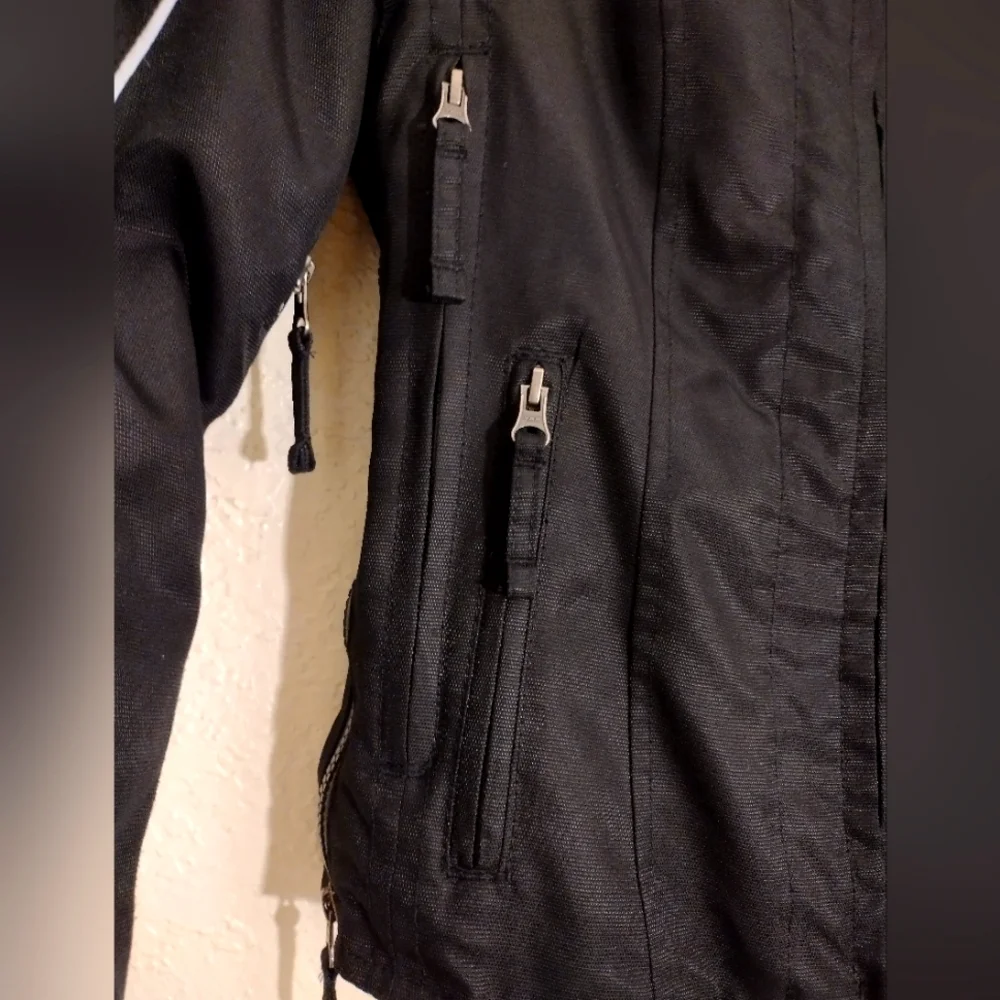 Harley-Davidson® Women's Triple Vent System Waterproof Textile Riding Jacket - Picture 3 of 16